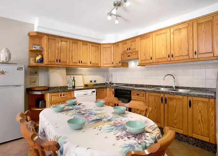 Casa Familia Apartment Guia de Isora (Tenerife)