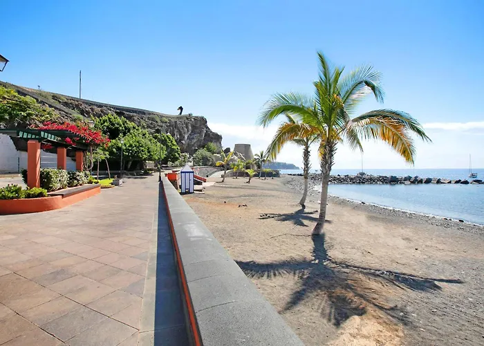 Casa Familia Guia de Isora (Tenerife)